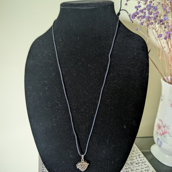 Heart-Shaped Silver Locket Necklace - Picture 5 of 7
